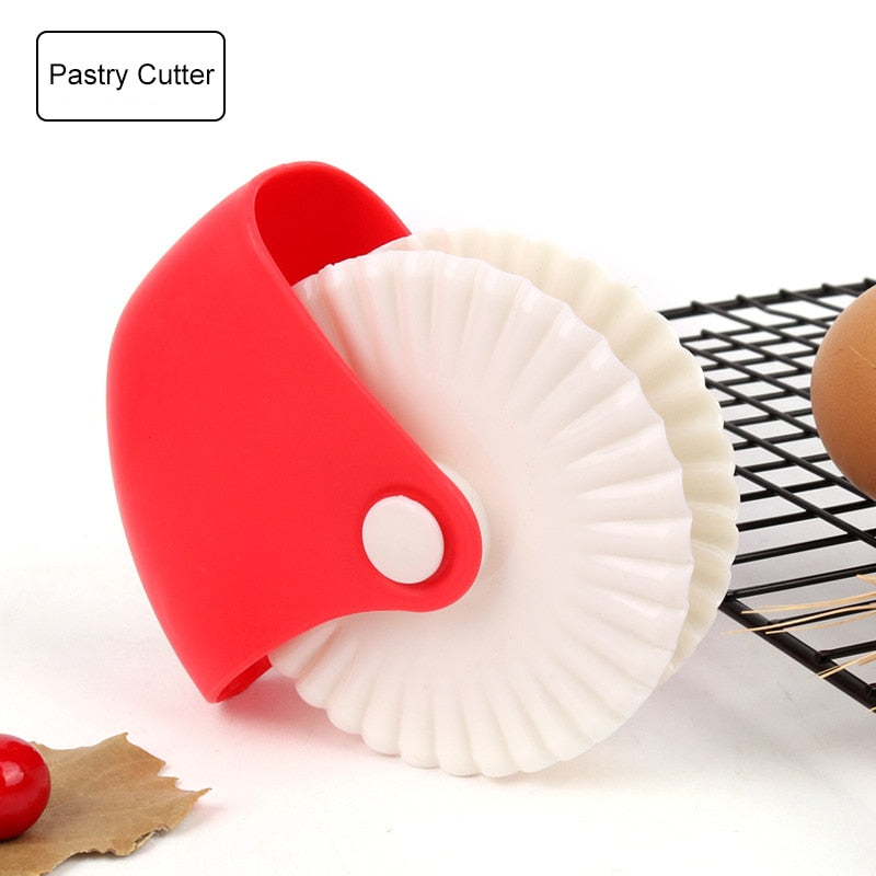 Pizza Pastry Wheel Pie Pastry Cutter DIY Dough Cutting Tools Lattice Rolling Cutter Decoration Baking Tools Kitchen Gadgets